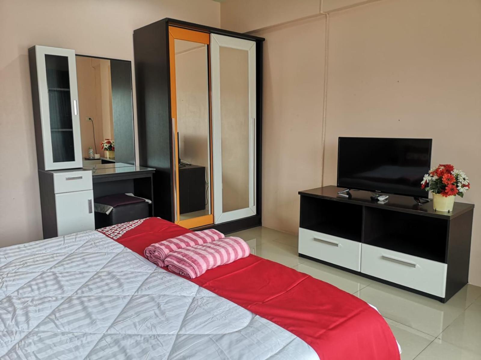 Kjs Pattaya Otel Dış mekan fotoğraf