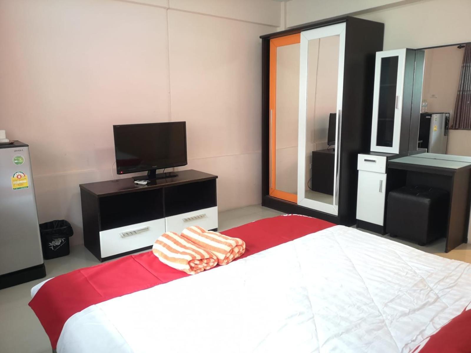 Kjs Pattaya Otel Dış mekan fotoğraf